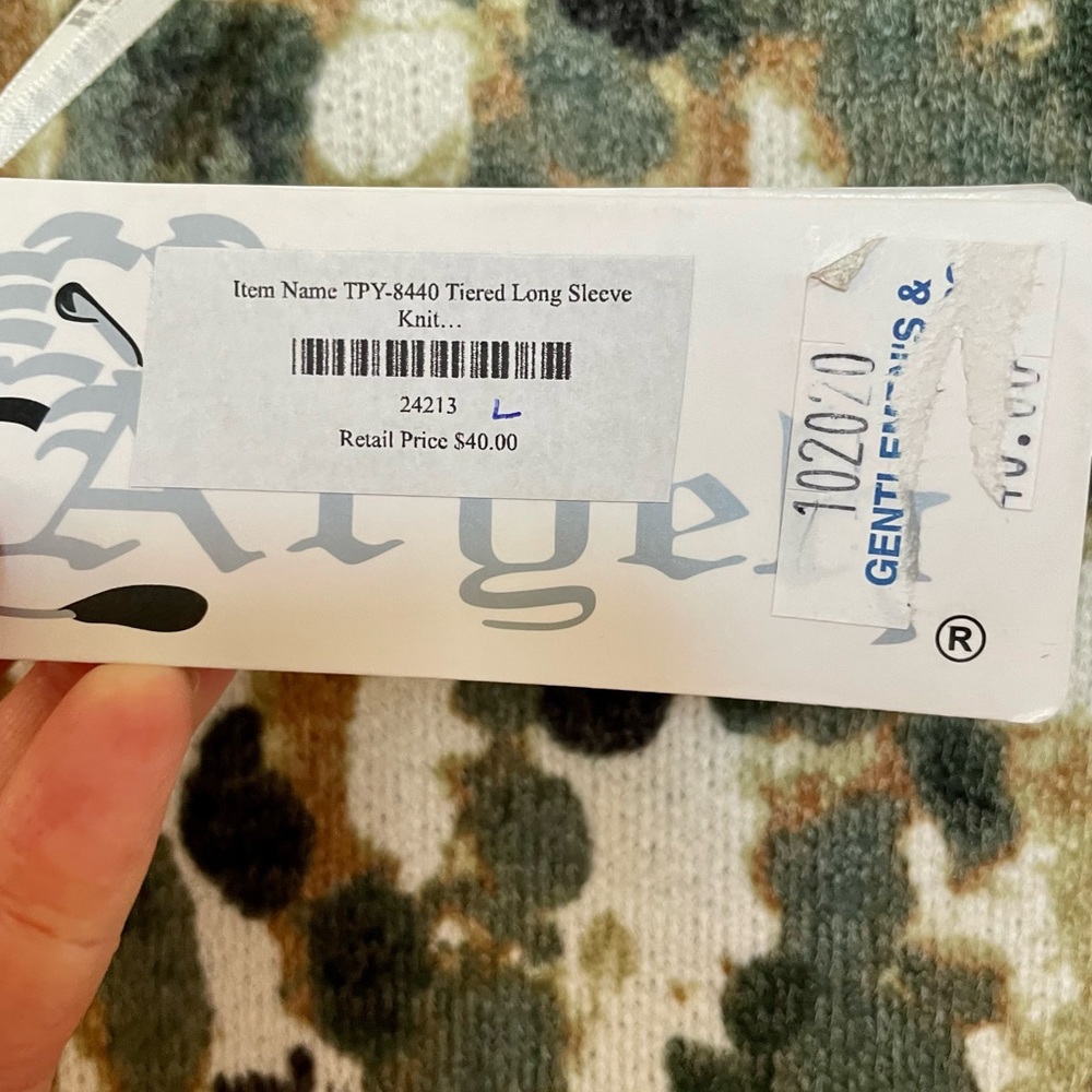 Fall Ruffled Sweater - Picture 9 of 9